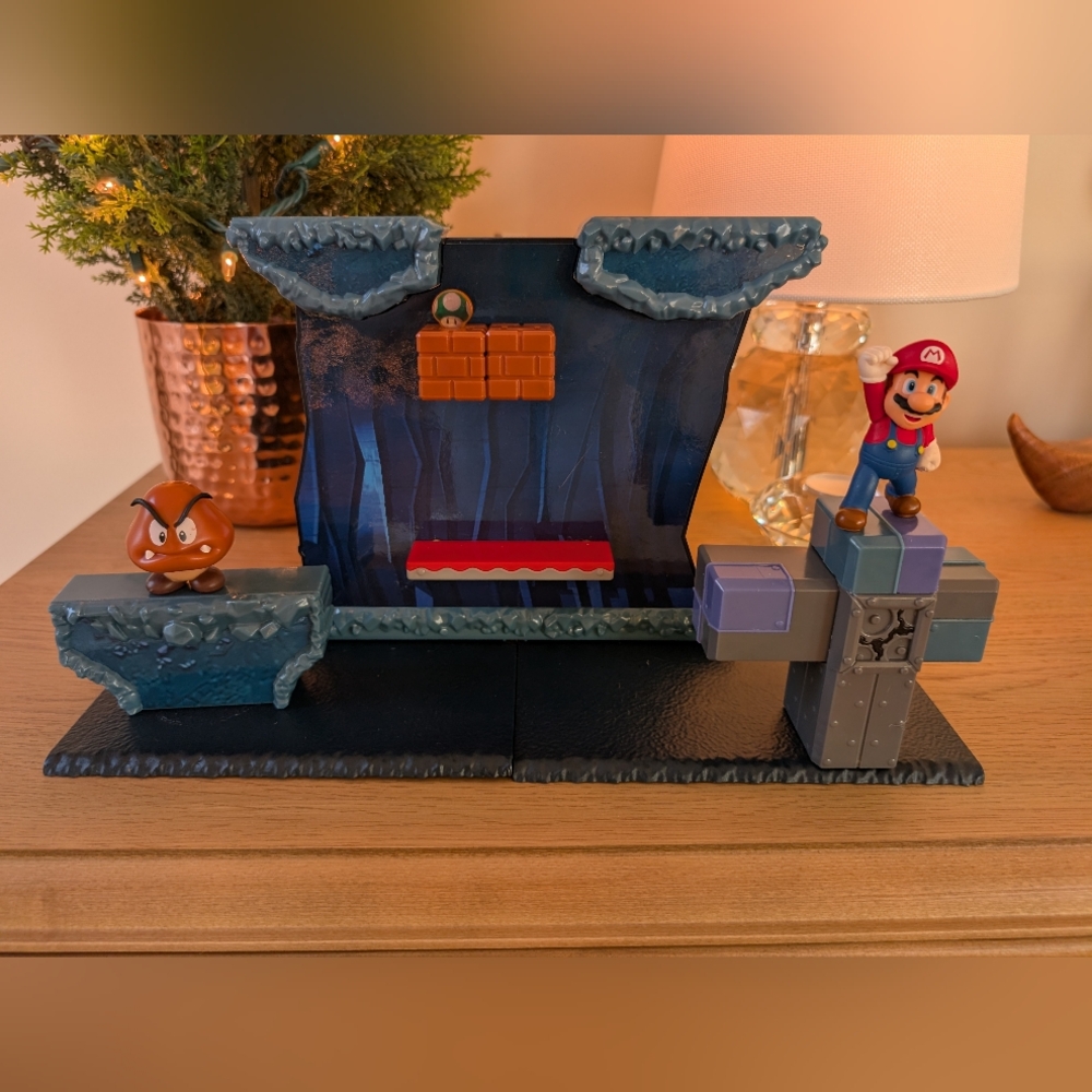 Liscened Nintendo Mario Super Mario Diorama Playset